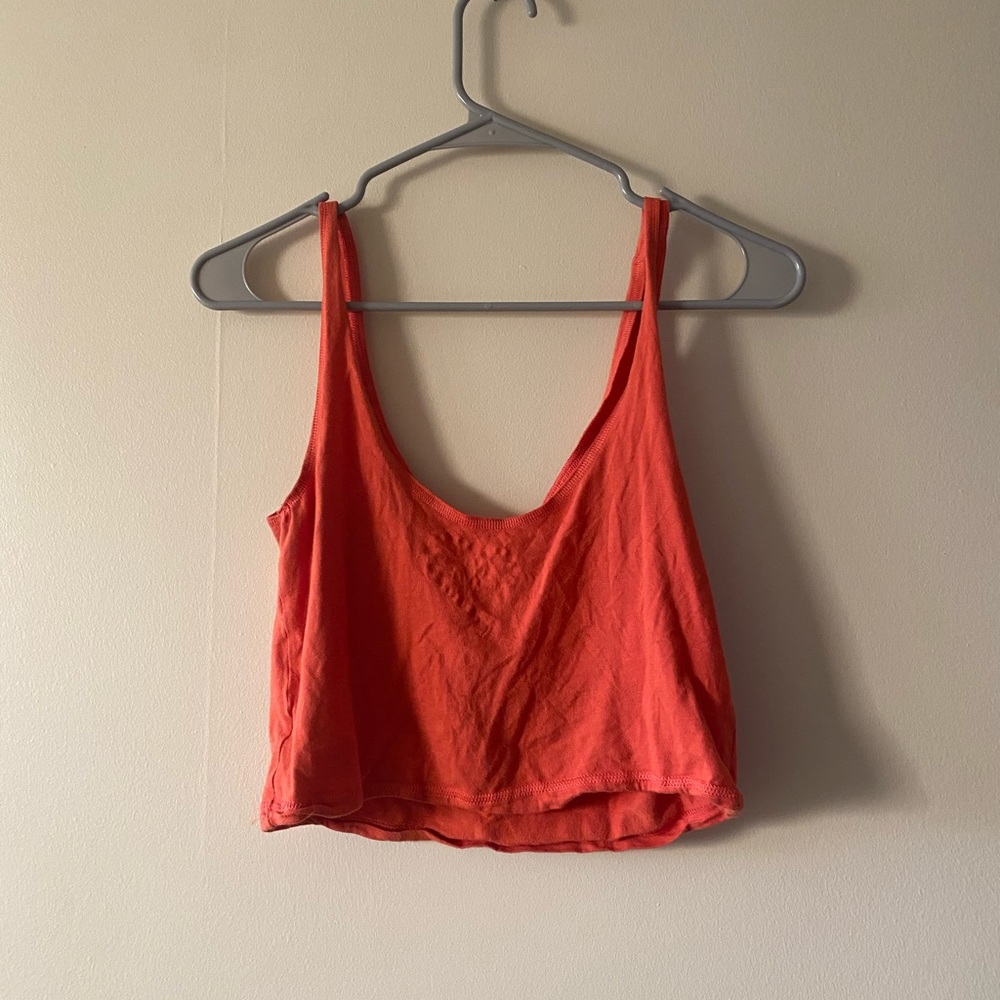 Crop top - Picture 2 of 2
